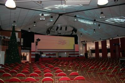 Accueil de conventions importantes - jusqu'à 650 personnes en conférence