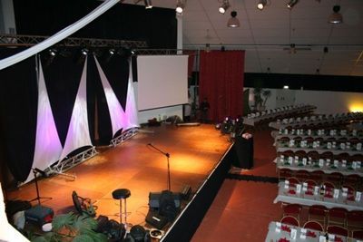 Convention clients - Société Doumenge PRO&PRO - dîner spectacle de clôture